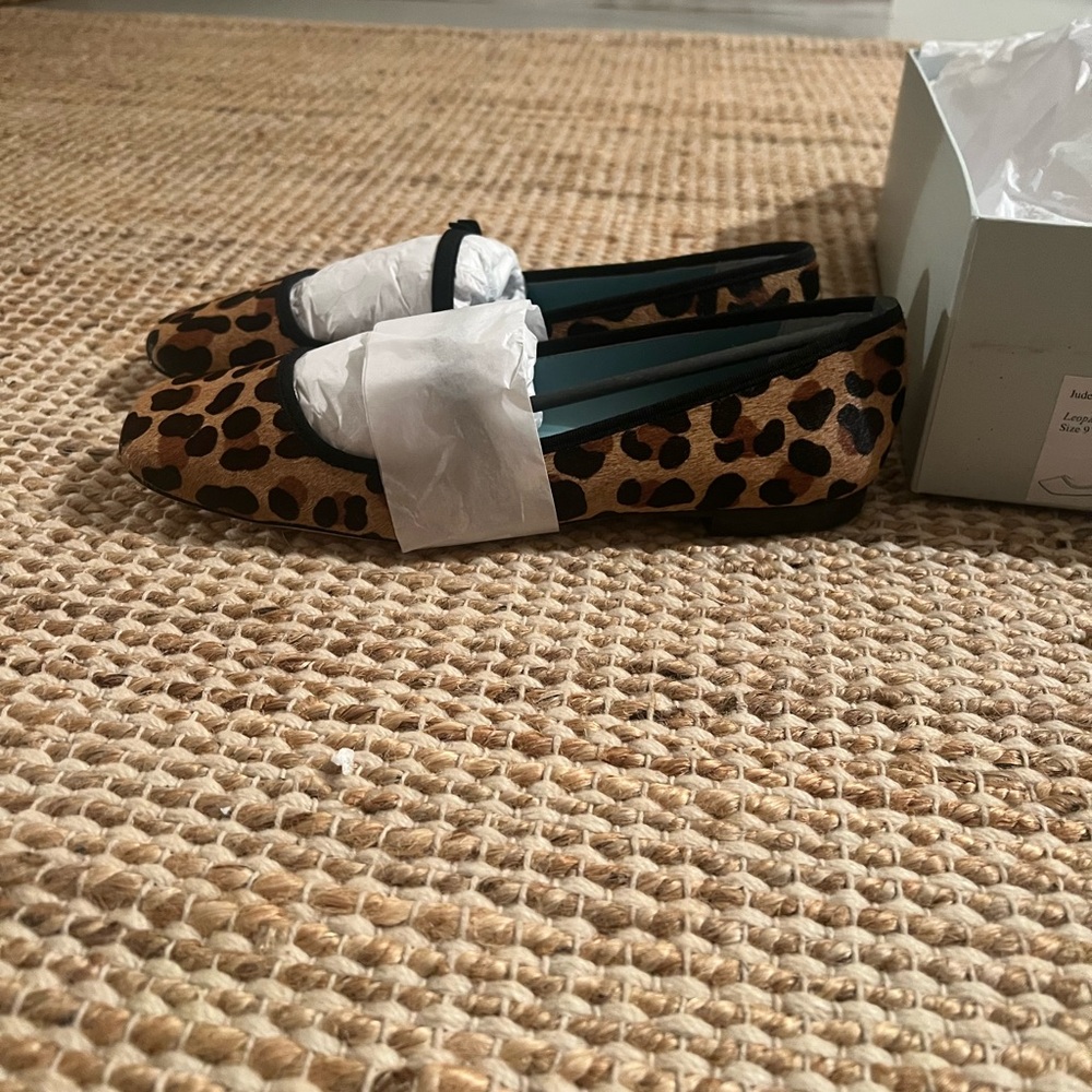 Frances Valentine Animal Print Flats with Black Trim - Picture 13 of 14